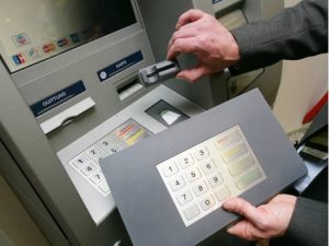 Comment porter plainte après une fraude à la carte bancaire